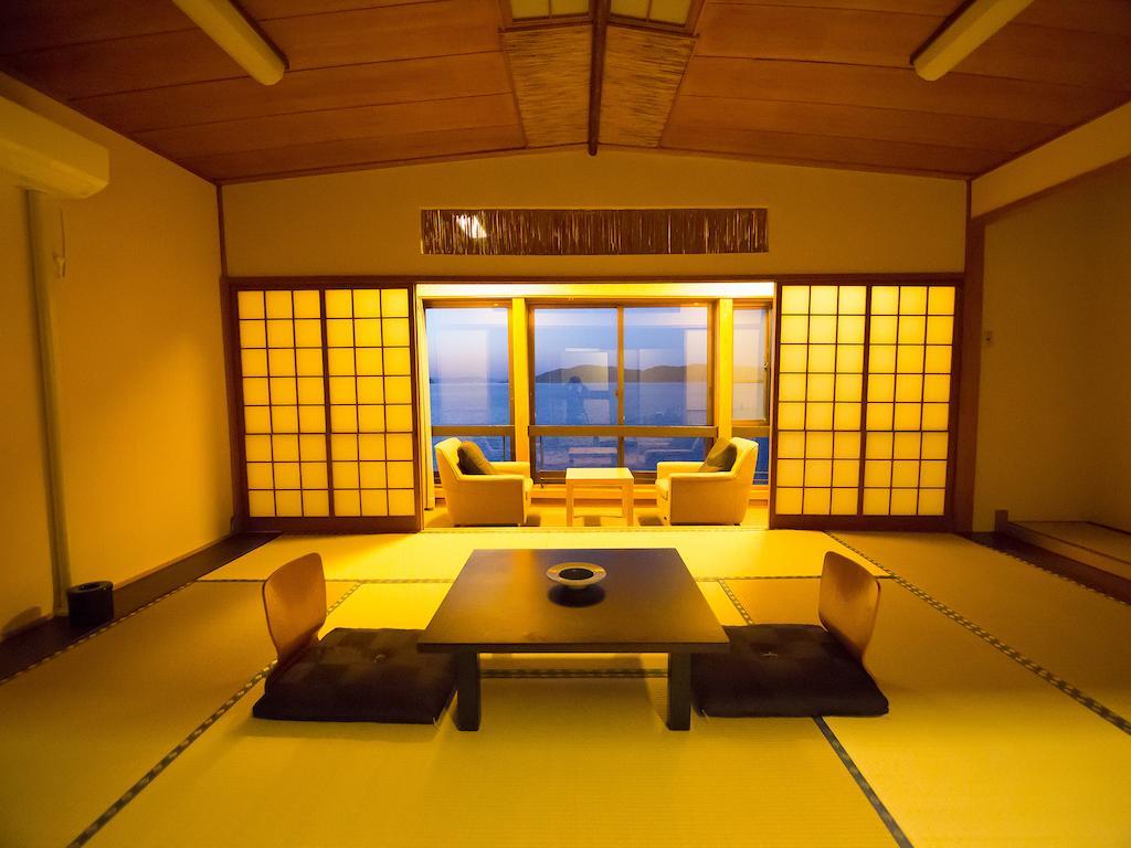 Wakayama Kada Onsen Kada Kaigetsu  Hotel Bilik gambar