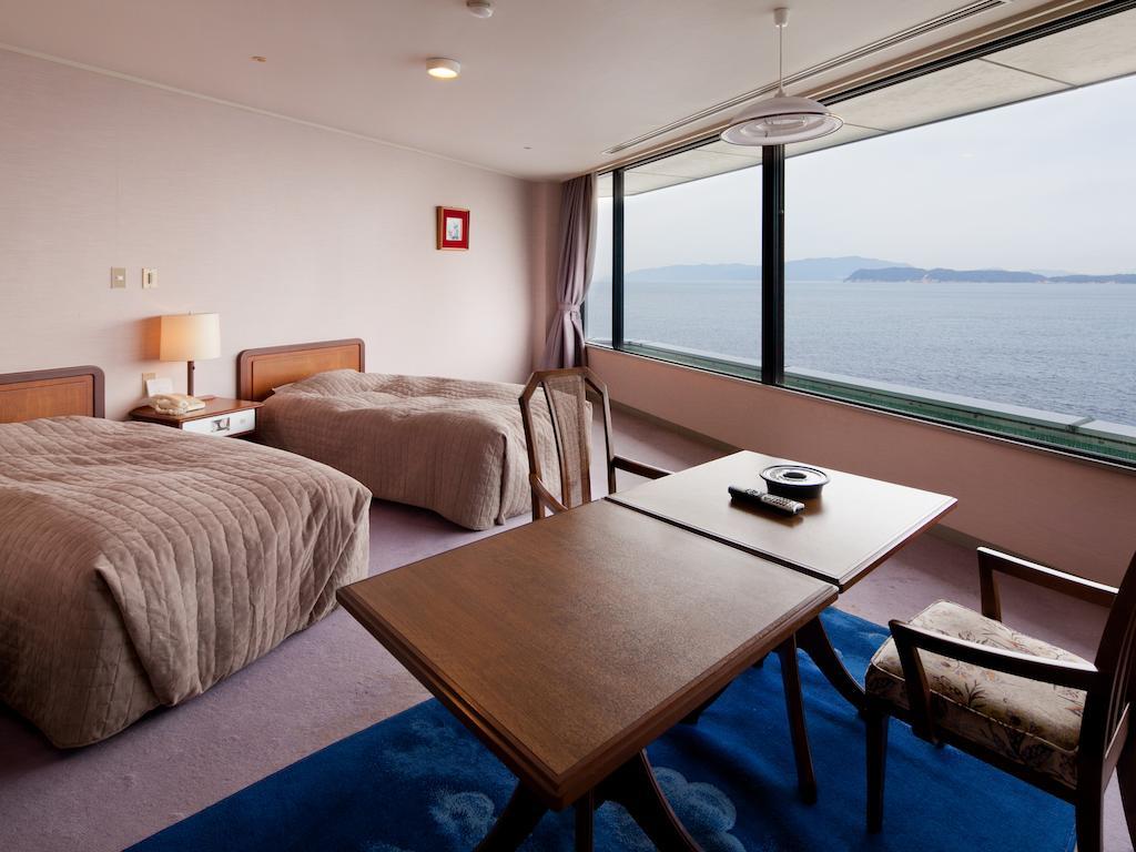Wakayama Kada Onsen Kada Kaigetsu  Hotel Bilik gambar